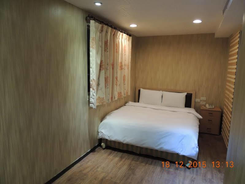 Many Flower Business Hotel Taipei Exterior photo